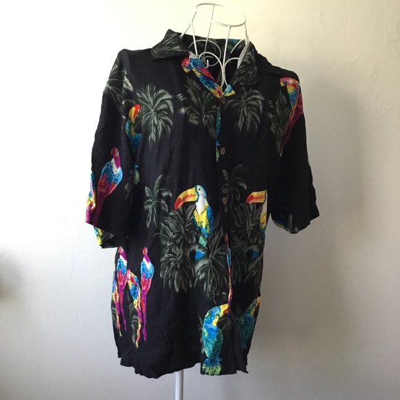 Vintage parrot Hawaiian shirt - Picture 2 of 5